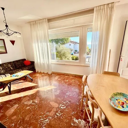 Ferienhaus Edith - Stupenda Con Terrazzo Vista Mare E Inclusa