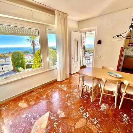 Edith - Stupenda Con Terrazzo Vista Mare E Inclusa Ferienhaus