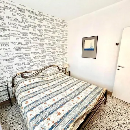 בית נופש Edith - Stupenda Con Terrazzo Vista Mare E Inclusa